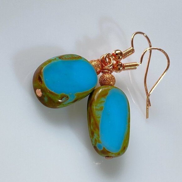 ❤️ Turquoise Picasso Czech Pressed Table Cut Glass Earrings - Picture 7 of 10